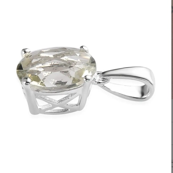 Montezuma Prasiolite Solitaire Pendant in Sterling Silver 2.35 ctw - Picture 4 of 6